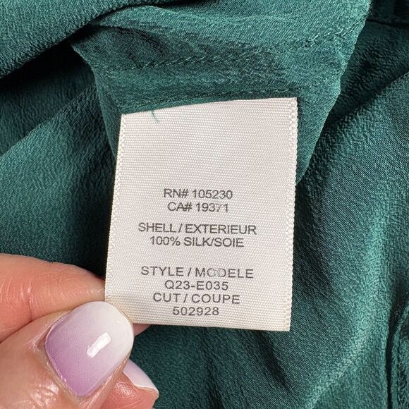 Equipment Femme Silk Shirt Blouse Button Up M Green Professional Timeless Preppy - Picture 8 of 11